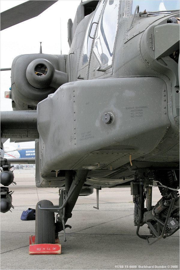 Boeing AH-64D Apache s/n 00-05207 US Army
