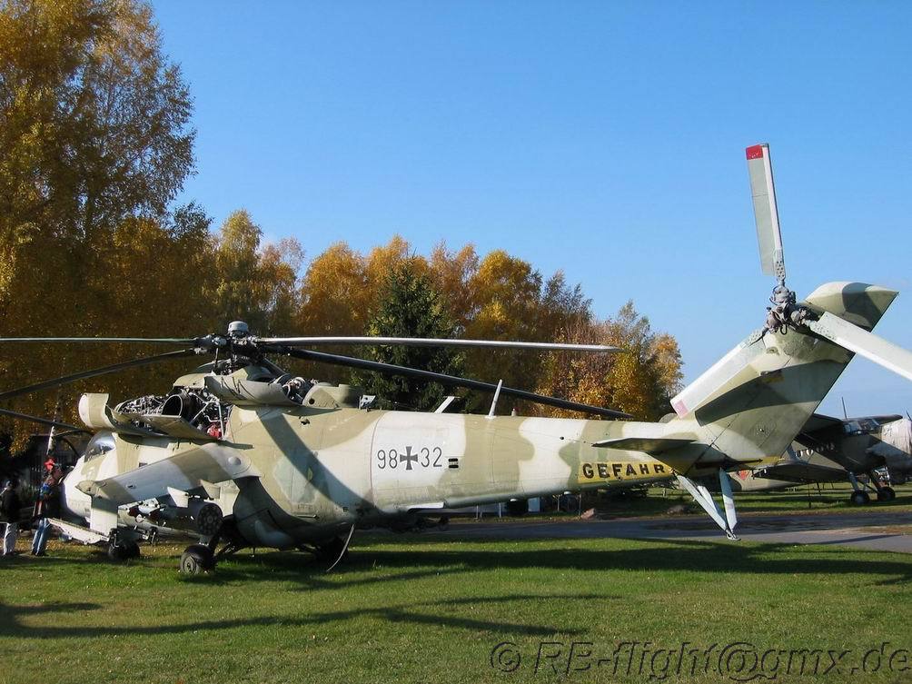 Mi-24D Hind-D Luftwaffe 98+32 (ex 96+39) c/n 340278