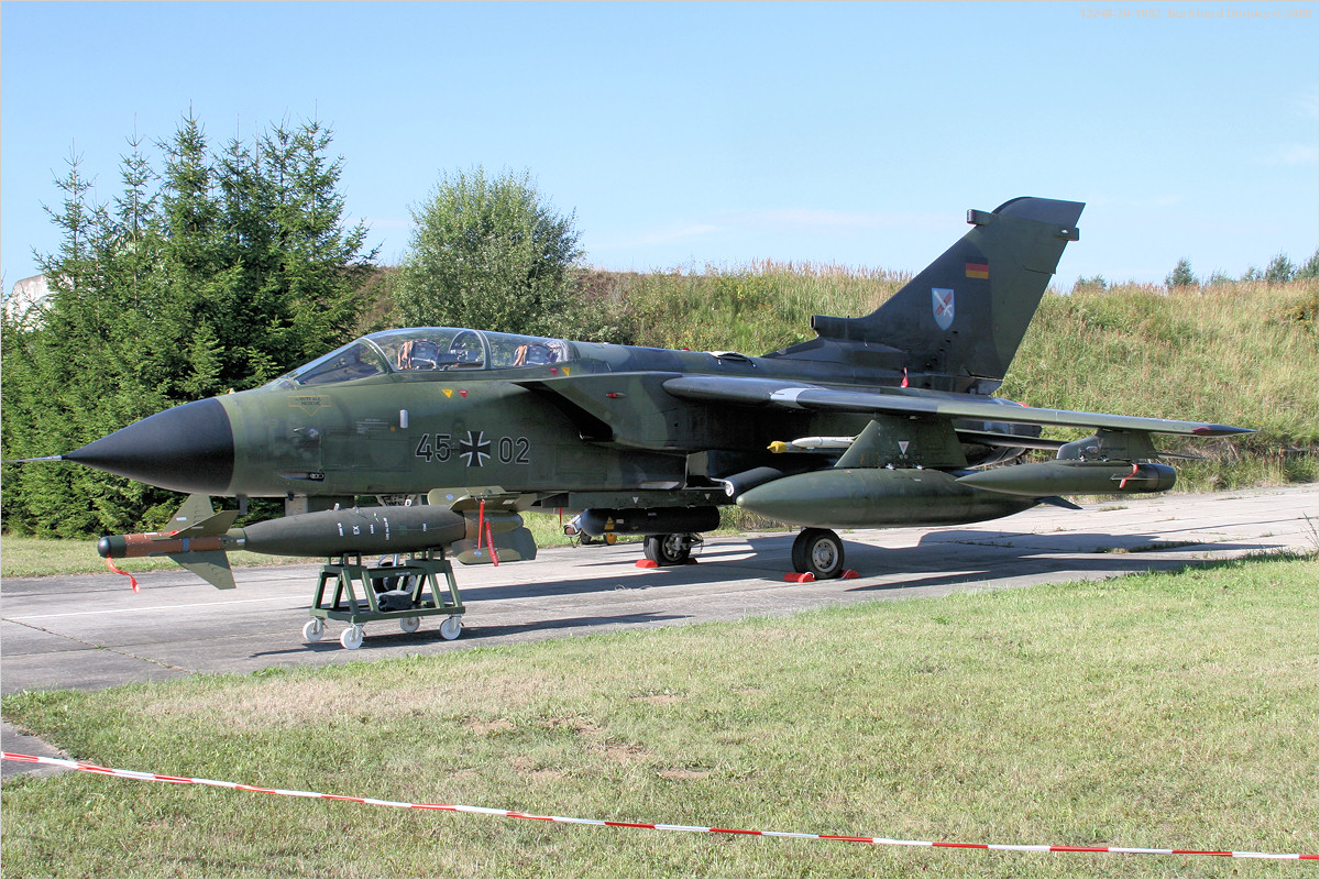 Rostock-Laage Open House 2006 - Tornado IDS s/n 45+02 Luftwaffe JBG31