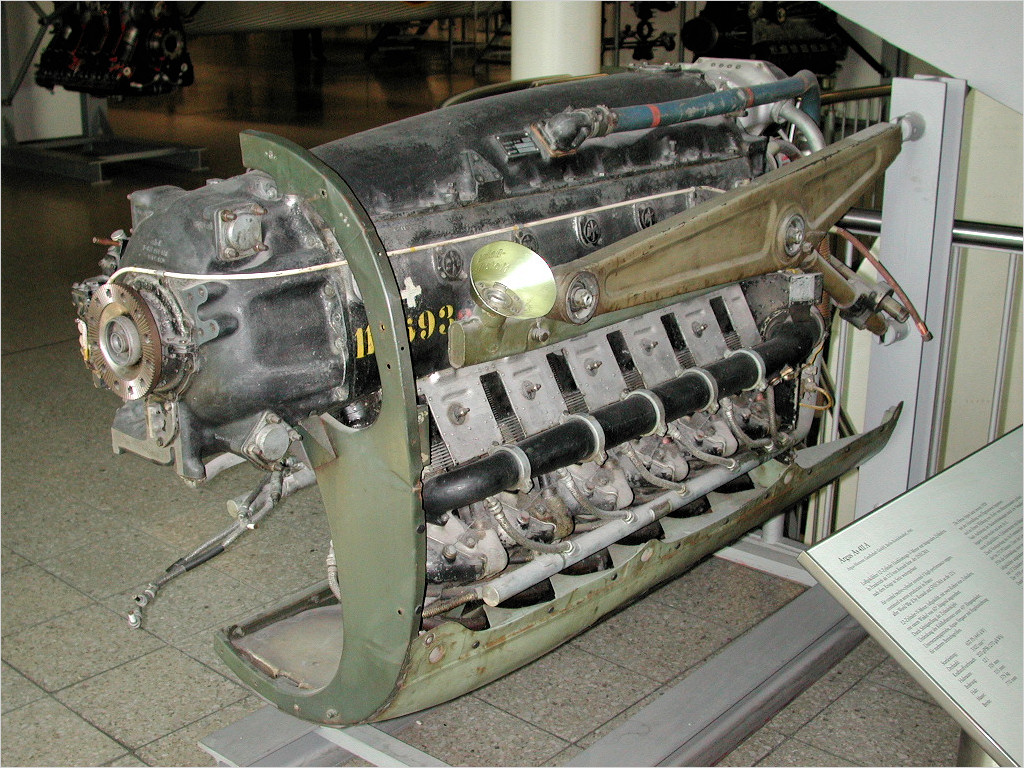 Argus As411A piston engine
