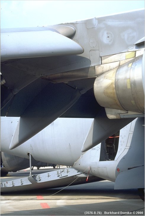 Boeing C-17A Globemaster III - USAF s/n 96-0006 'Spirit of Berlin'