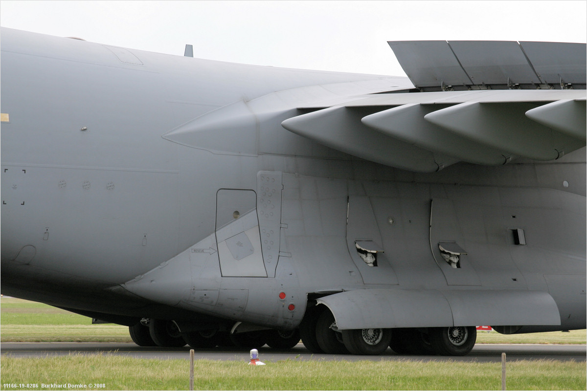Boeing C-17A Globemaster III - USAF s/n 96-0006 'Spirit of Berlin'