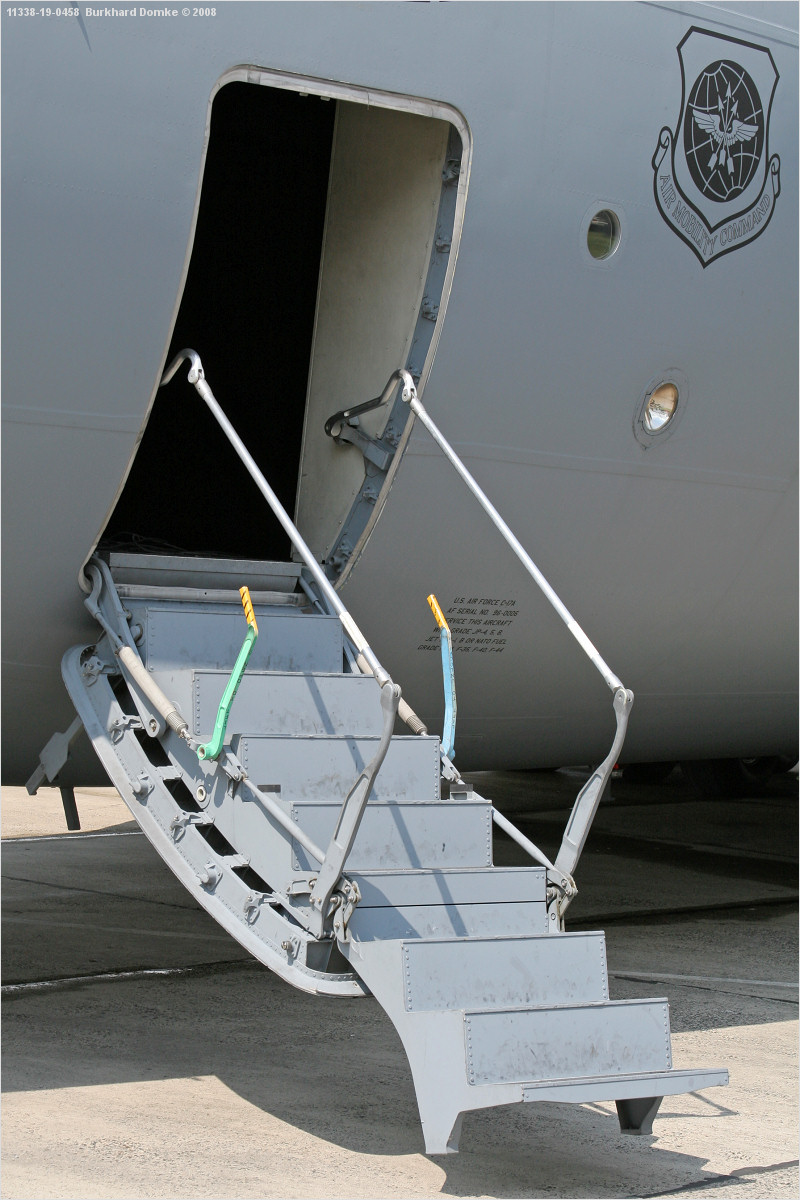 Boeing C-17A Globemaster III - USAF s/n 96-0006 'Spirit of Berlin'