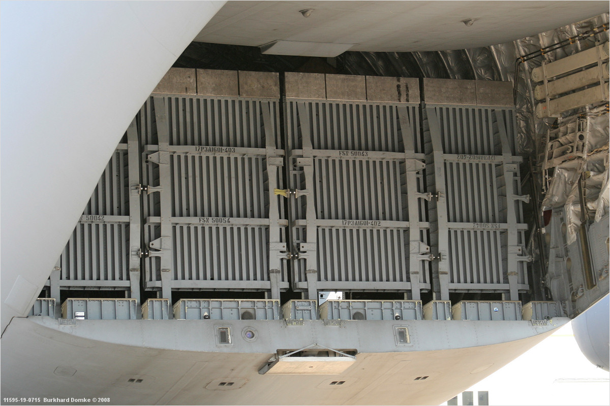 Boeing C-17A Globemaster III - USAF s/n 96-0006 'Spirit of Berlin'