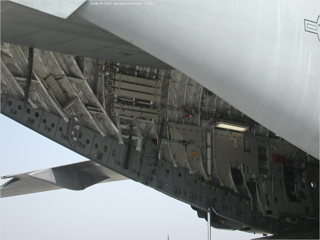 Boeing C-17A Globemaster III - USAF s/n 96-0006 'Spirit of Berlin'