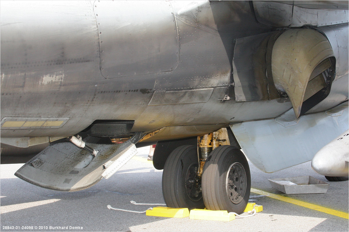 Harrier GR9 s/n ZD406