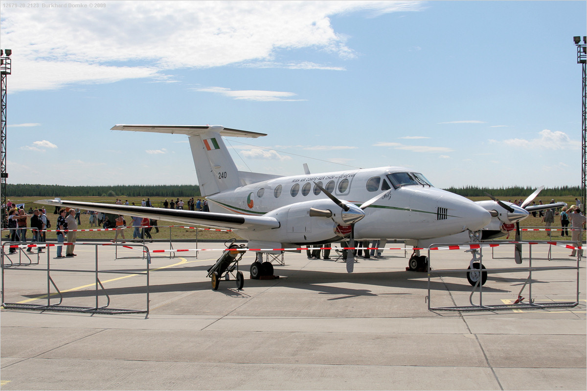 Rostock-Laage Open House 2006 - Beech 200 King Air Modex 240 Irish Air Corps MATS