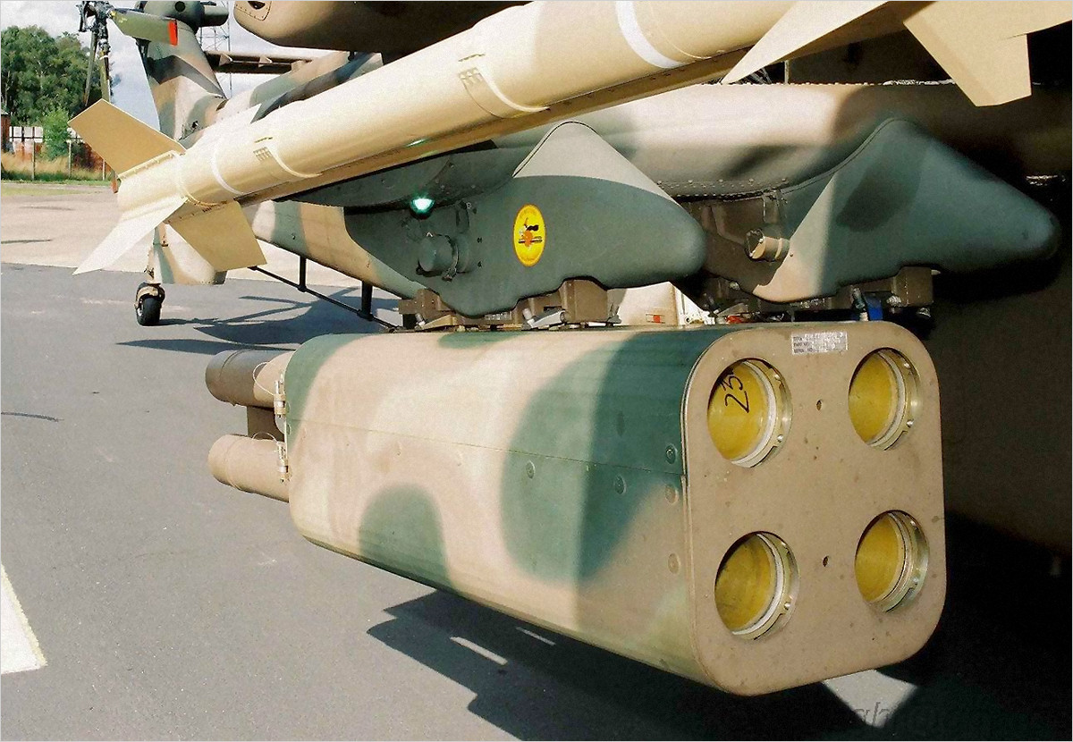 Atlas XH-2 Rooivalk s/n ZU-AHC c/n ADM-001 Farnborough 1994