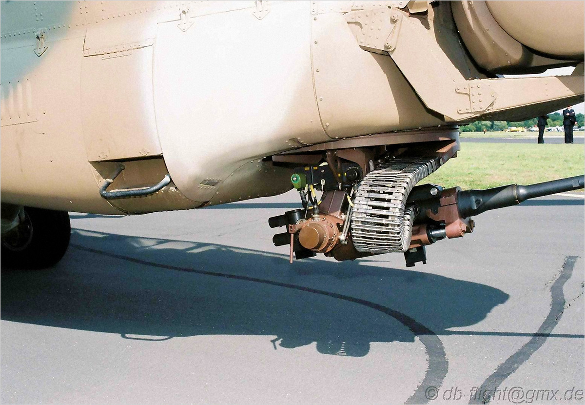 Atlas XH-2 Rooivalk s/n ZU-AHC c/n ADM-001 Farnborough 1994