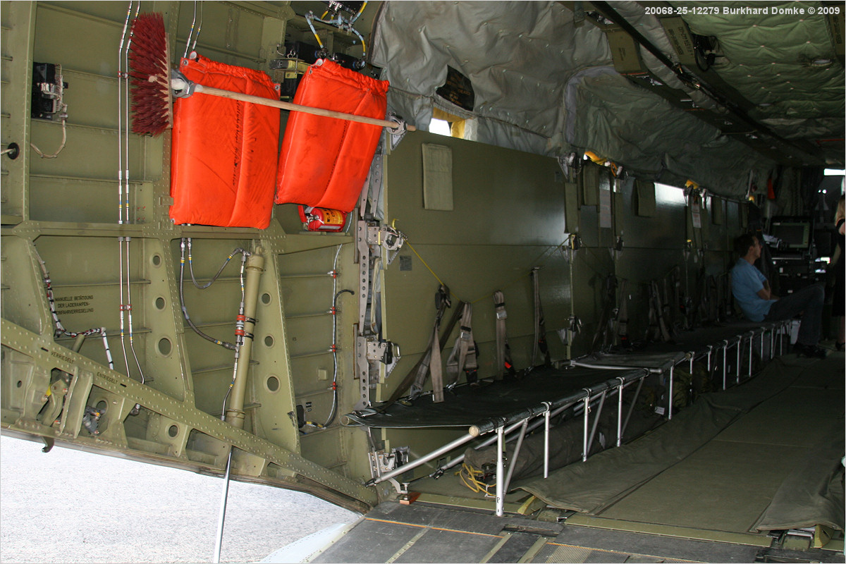 CH-53GS s/n 85+00 c/n V65-098 Heeresflieger (German Army) MTHR-25 