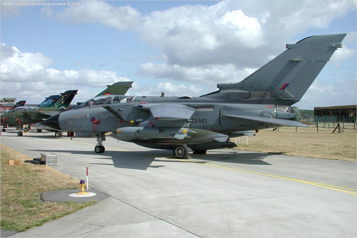Eggebek Open House 2003 - Tornado GR.4 - RAF 15 (R) Squadron