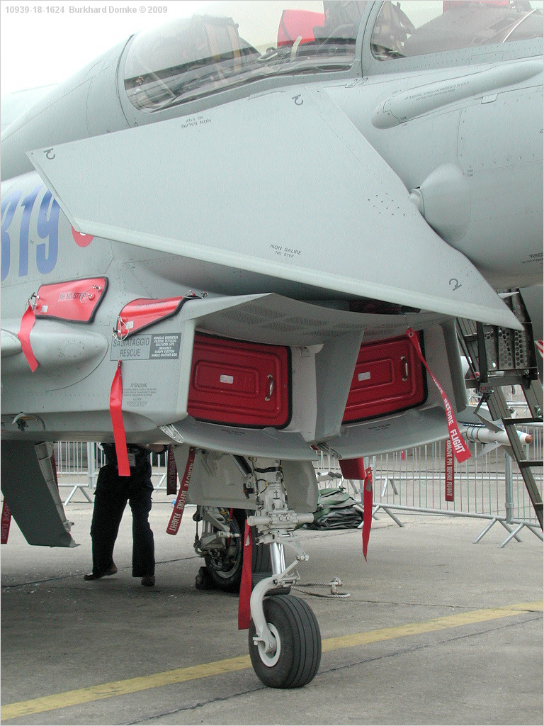 Eurofighter EF2000(T) Tifone c/n IT001 s/n CSX55092 AMI