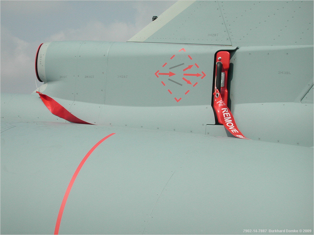 Eurofighter EF2000(T) c/n GT0007 s/n Luftwaffe 98+37