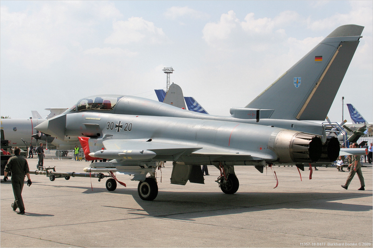 Eurofighter EF2000(T) Luftwaffe 30+20 c/n GT0009 ILA 2006