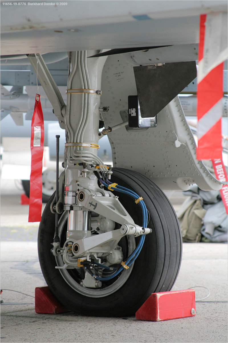 Eurofighter EF2000(T) Luftwaffe 30+20 c/n GT0009 ILA 2006