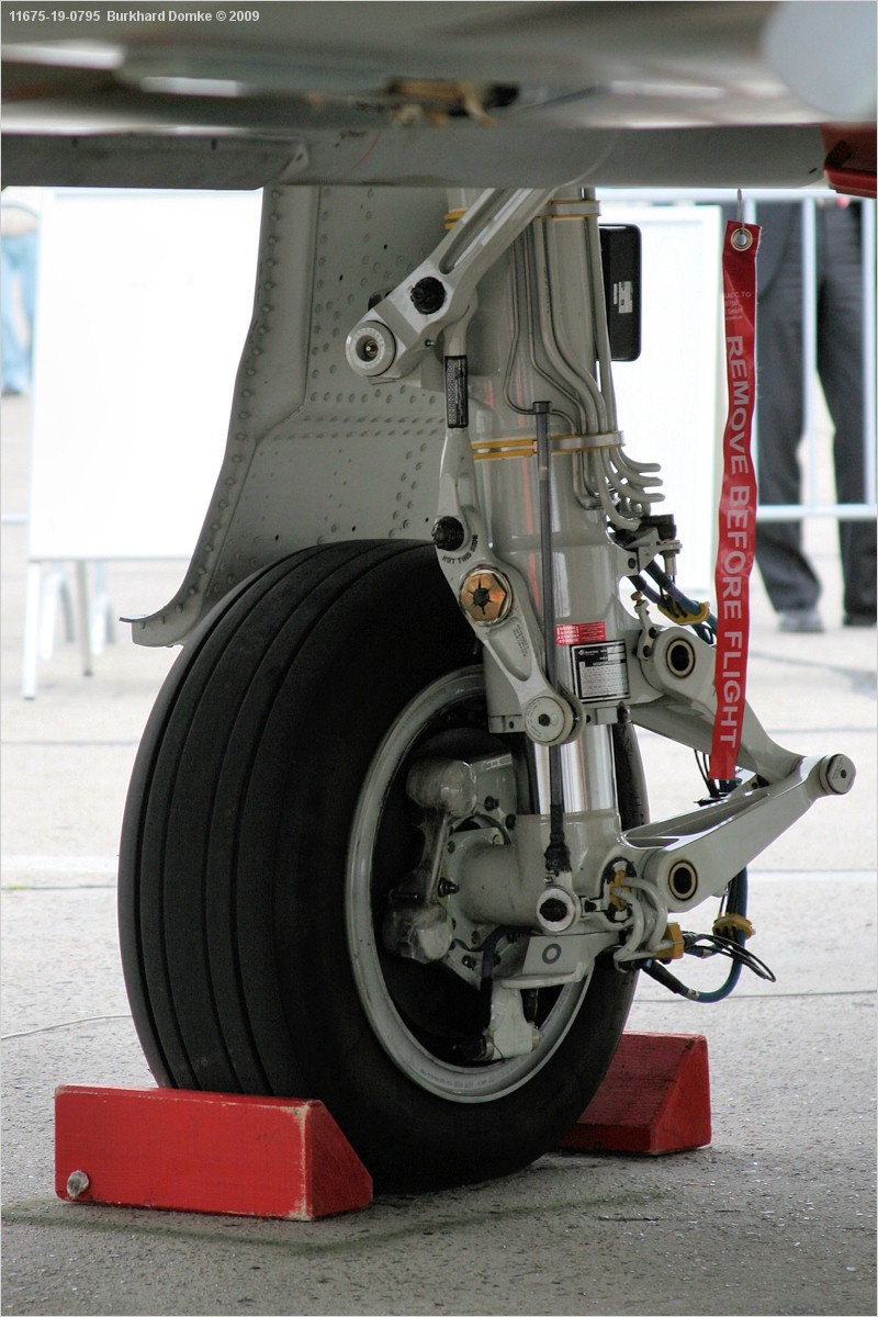 Eurofighter EF2000(T) Luftwaffe 30+20 c/n GT0009 ILA 2006